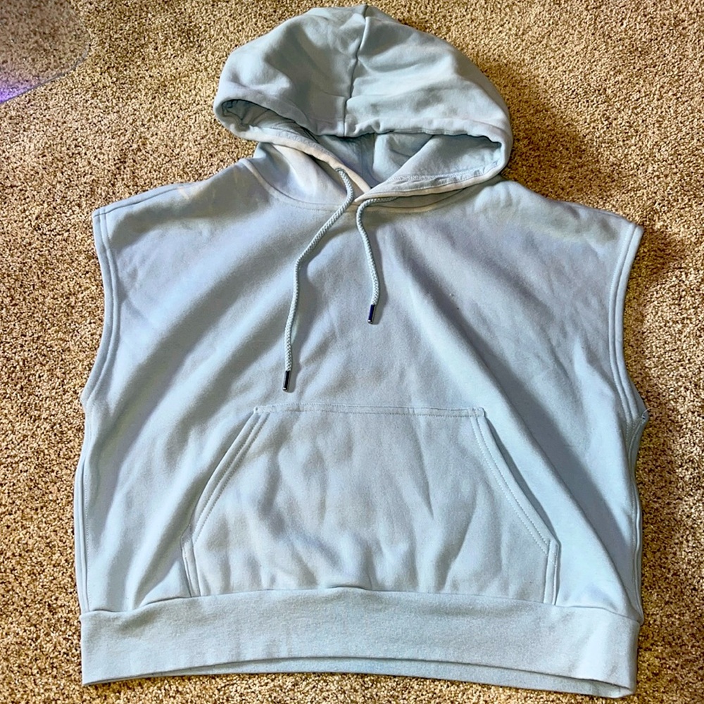 FABLETICS X LIZA KOSHY SLEEVELESS HOODIE- BABY BLUE